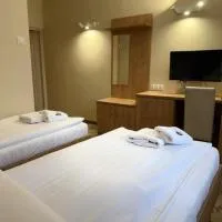 Hotel TM, хотел в Радом