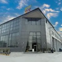 Hotel One Gujranwala, hotel di Kot Mergulla