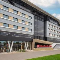 Hilton Garden Inn Silverstone, хотел в Тоустър
