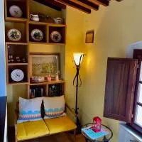 Casa Le Campane sulla Via Francigena, hotel a Gambassi Terme
