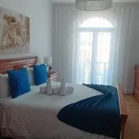 ManelMar Rooms, מלון בנאזרה