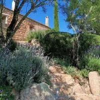 holiday home su Niberalzu, hotel em Monti