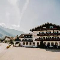 Weßner Hof Landhotel & Restaurant, hotell sihtkohas Marquartstein