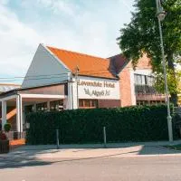 Levendula Hotel, hotel sa Algyő