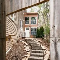 Tiny Loft-Spider Lake-SUP Rentals-Beach-10mi to TC, hotel di Traverse City