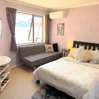 Cozy private little house, hotel u gradu 'Palmerston North'