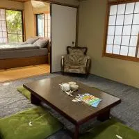 Vacation House Osaka Matsubara, hotel Mijakéban