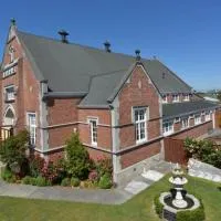 Hall on the Terrace, hotel in Temuka