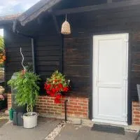 The Little Red lion, хотел в Thorpe