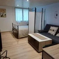 Charmant studio au rez de chaussée, hotel a Arbois