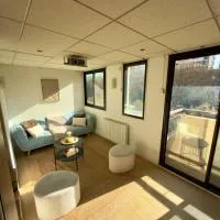 Les Marcassins - Cinéma privé - Alpexpo - 5 Chambres，埃希羅萊的飯店