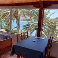 CASA LAS PLAYITAS -CLP- BEST SEA VIEW - In 1 Minute Ocean, hotel Las Playitasban