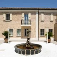 Villa Roncuzzi, hôtel 