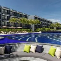 Courtyard by Marriott Phuket Chalong Bay Resort, hotel Csalongban