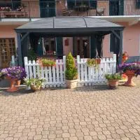 Ca' Susy, hotel i Samone