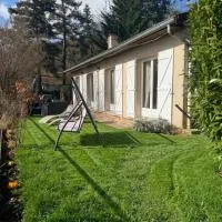 Les Crins Du Bonheur Chambre Belle Vue, hotell sihtkohas Fraisse