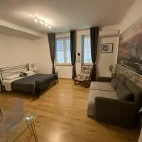 BERNOCCHI ROMA APARTMENT, difronte metropolitana, ξενοδοχείο σε Acilia