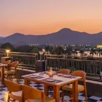 Perfectstayz select by the lake, отель в Удайпуре