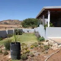 Rosemary Cottage - Charming 4-Sleeper Namaqualand Retreat, hotel u gradu Springbok