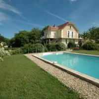 La Tulipe Périgourdine, hotel u gradu 'Le Buisson de Cadouin'