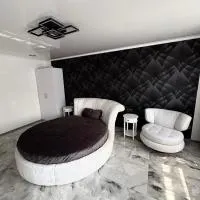 Однокомнатная студия, Соборности 42, hotel di Krivoy Rog