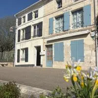Maison bord de sèvre, ξενοδοχείο σε Coulon