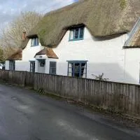 The Annexe, hotel em Iwerne Courtney