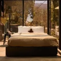 Paradise Ranch Inn- Limitless House Hot Tub,Sauna โรงแรมในทรีริเวอร์ส
