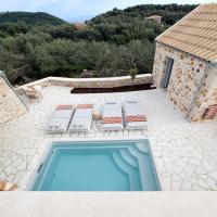 Two Houses Parga、パルガのホテル