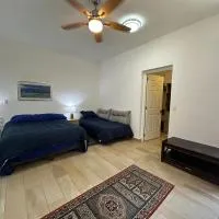 Departamento Amplio en Jurica, ξενοδοχείο σε Salitre