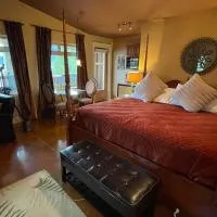 The Tuwanek Bed and Breakfast, hotel Secheltben