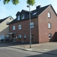 Frühstückspension Stenbrock, hotel v mestu Grevenbroich