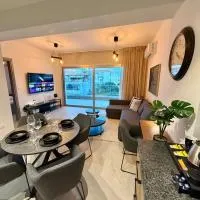 Luxury Stay Apt 203 - Brand New - Private Parking, hotel em Limassol
