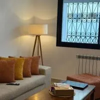 Nestlya Apartment, хотел в Sukrah