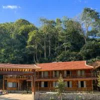 An Phú Homestay Tà Xùa, hotel u gradu Bắc Yên