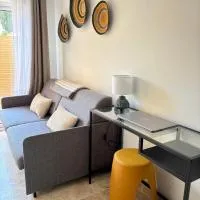 Le studio de Marie, hotel u gradu Noves