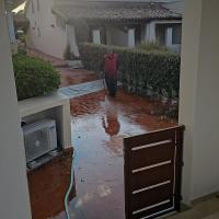 Ambra Beach House: San Teodoro şehrinde bir otel