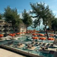 Viesnīca Zeus Eleva Kassandra Lagoon pilsētā Hanioti