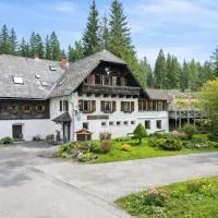 Alpengasthof Hoiswirt, hotel v destinácii Modriach