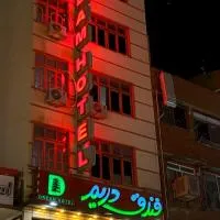 Dream Hotel, ξενοδοχείο σε Qinā