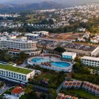 Chamada Prestige Hotel and Casino, hótel í Kyrenia