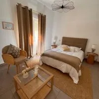 les chambres d'hotes du chalet, hotel u gradu Venako
