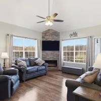 Waterfront Condo near Marina, hotel em Branson
