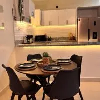 3-Bedroom Apartment, 20 Minutes from AILA and Zona Colonial – hotel w mieście Santo Domingo