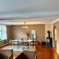 Downtown 3-bedroom apartment, ξενοδοχείο σε Haugesund