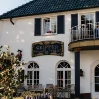 Restaurant & Pension Skipper Zingst, hótel í Zingst