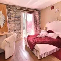 Au Domaine des Camélias - Chambres d'hôtes avec piscine chauffée en Bretagne Sud, hotel di Plumeliau Bieuzy