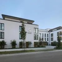 Viesnīca SOLLER Business Hotel - Munich Airport MUC pilsētā Halbergmosa