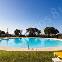 813 Alporchinhos, Porches, Hotel in Arma&ccedil;&atilde;o de P&ecirc;ra