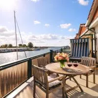 Ferienwohnung Mein Hafen mit Yachthafenblick Terrasse Strandkorb Wlan Parkplatz, hotell sihtkohas Ostseebad Karlshagen